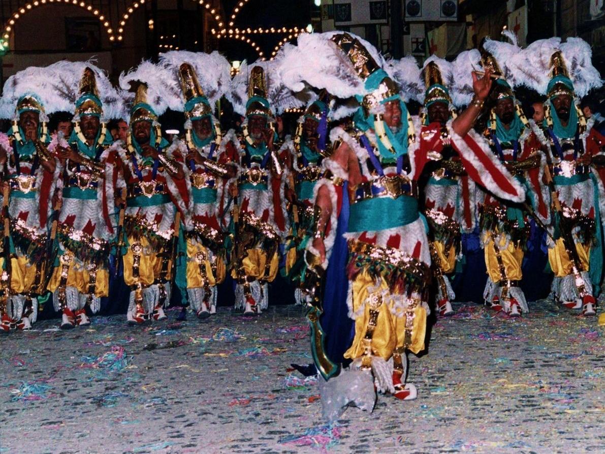 Escuadra Alferez 1991 Fila Cordon