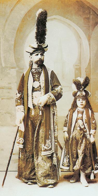 Cristobal Regi Capitan 1898 Fila Cordon